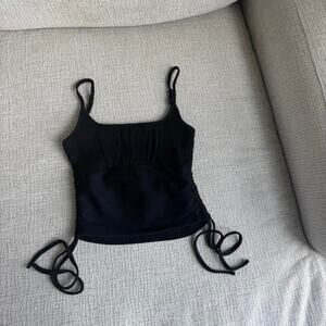 Black ribbed cropped cami